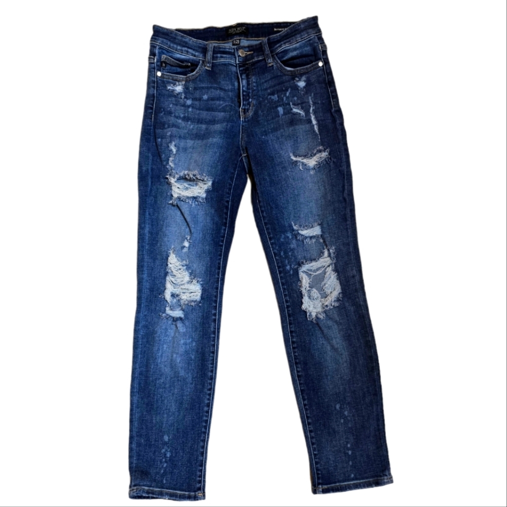 Judy Blue Boyfriend Fit Straight Leg Distressed Jeans Size 9/29